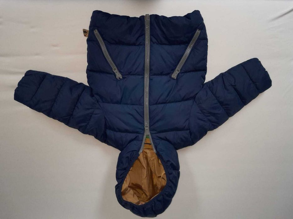 Jacheta iarna Benetton marime 86/90 in stare foarte buna