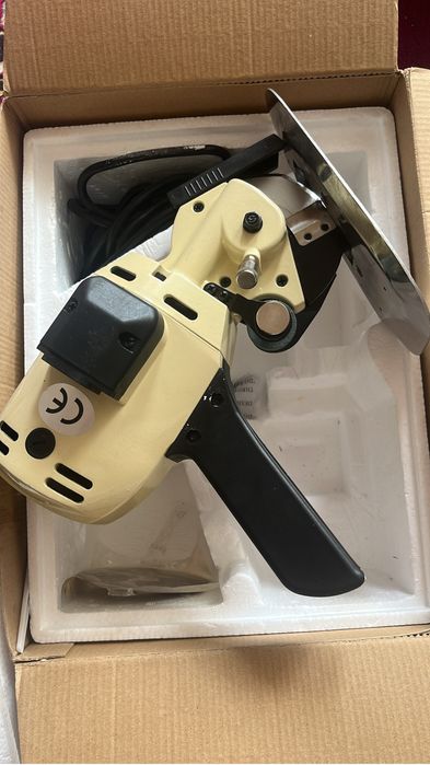 Ножныцы для ткани ,