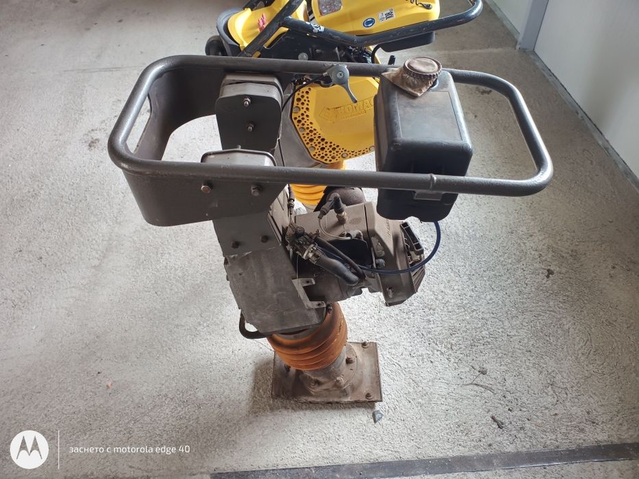 Трамбовки Bomag BT 65, BT58  и вибро плоча Mikasa MVH 120 GRA