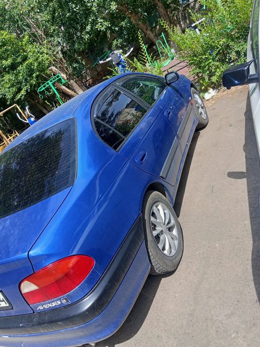 Продам Тойота Авенсис