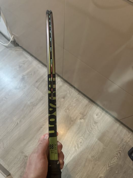 Wilson Blade V8 - 98 18/20