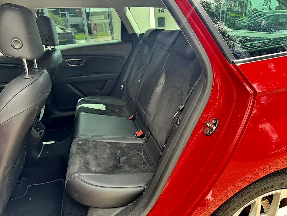 Seat Leon ST / Piele/Matrix/ Led/Jante 18/ Navigatie/Numere tranzit valabile