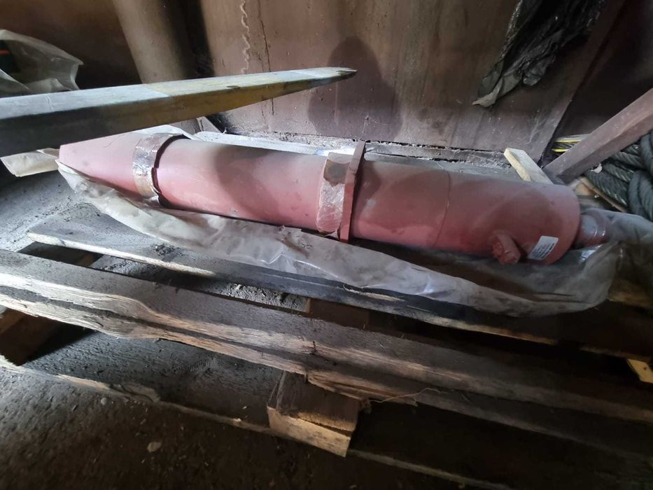 Гидроцилиндр для автокранов