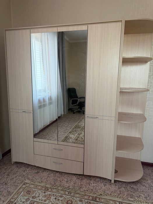 Продам спальный гарнитур. В хорошем состоянии