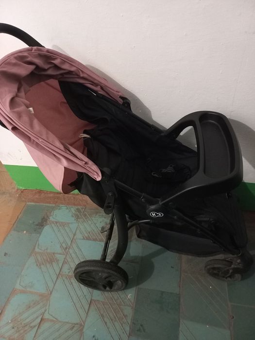 Отдам коляску бесплатно