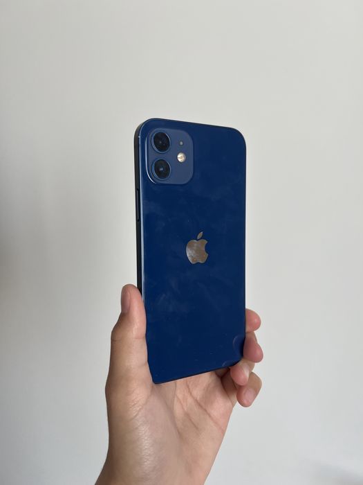 Iphone 12 в хорошем состоянии