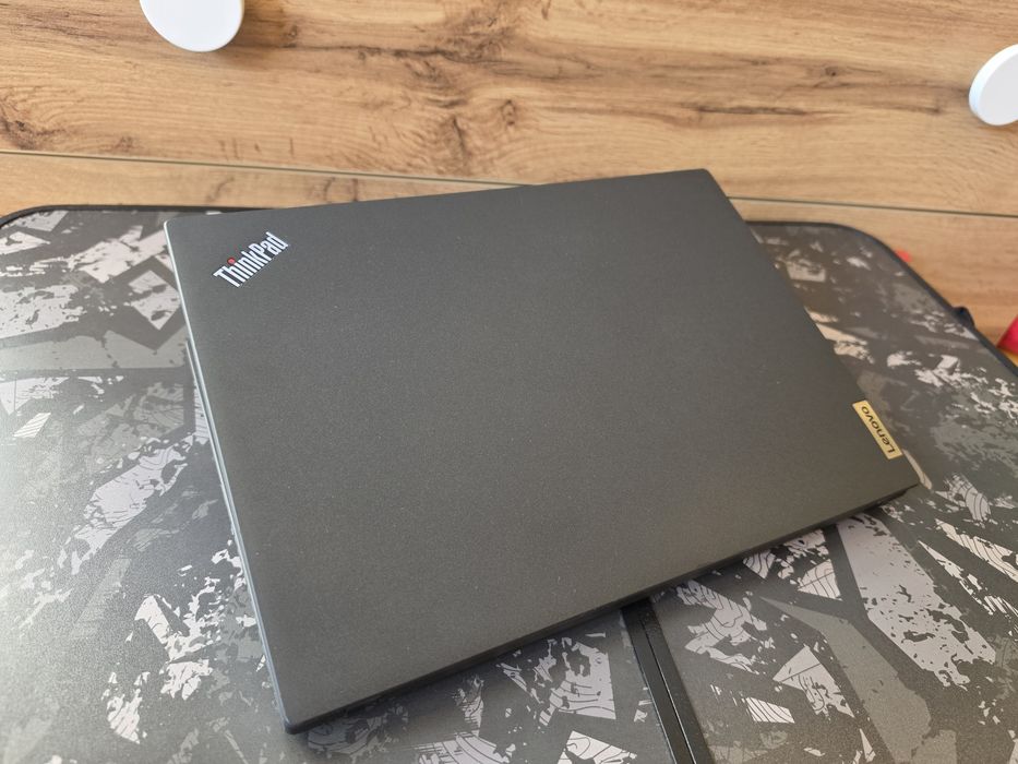 Lenovo ThinkPad X13 Gen 3 Touch / i5-12th / 16GB Ram / 256 SSD