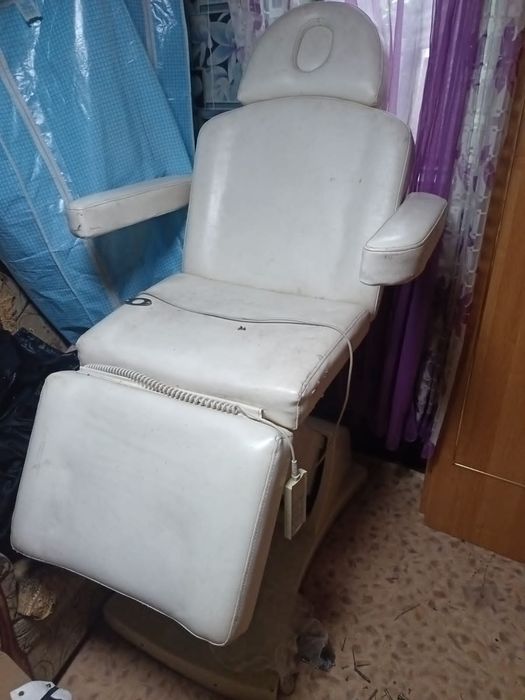 Кресло для стоматолога