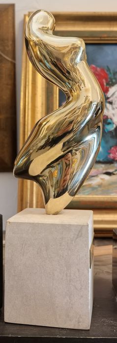 Vind statuie bronz guguianu