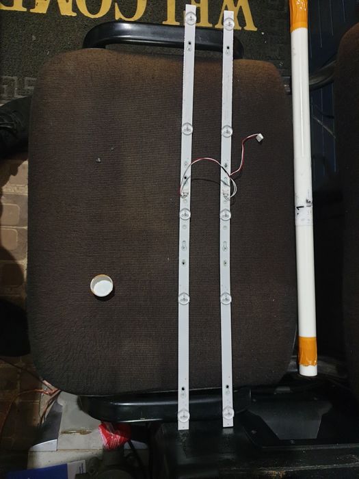 Чисто нова подсветка за телевизор tesla model 32T319SHS