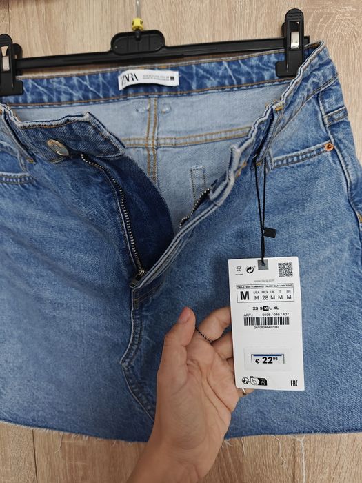 Fustiță blugi Zara mărimea M (nouă, cu etichetă)