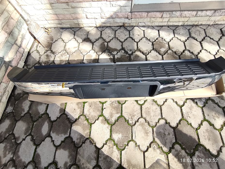 Бампер Тойота Хайлюкс