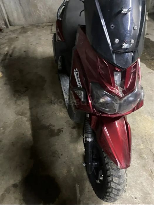 Мопед 21 год срочно продам
