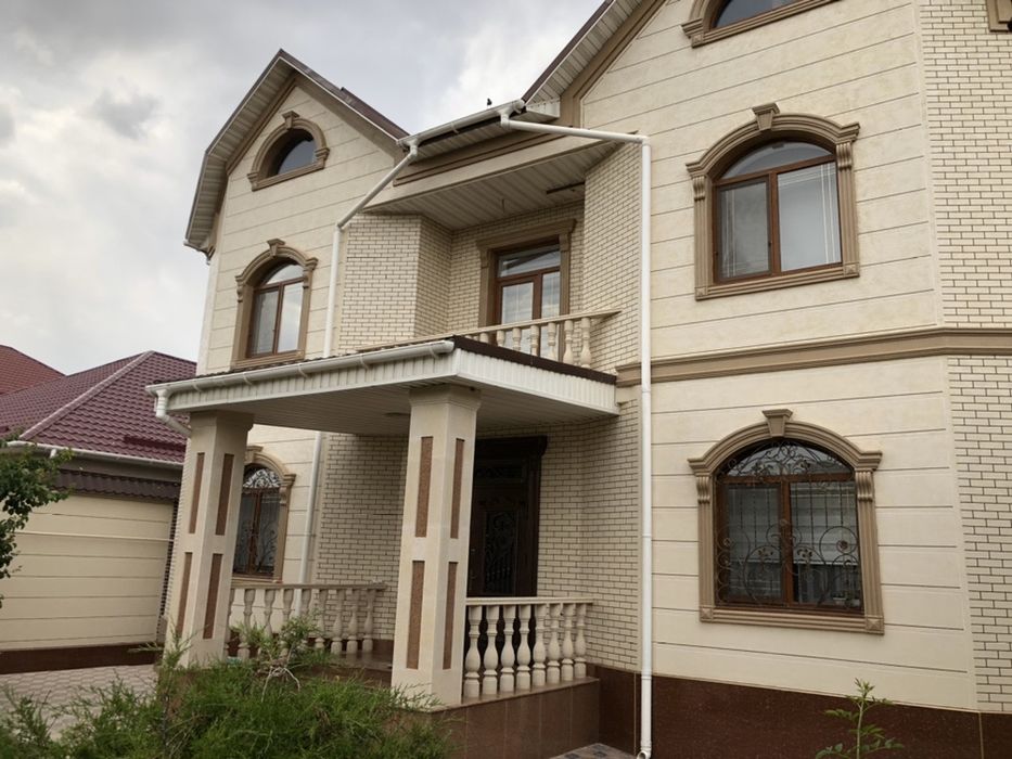 Фасадный декор, обрамление окон