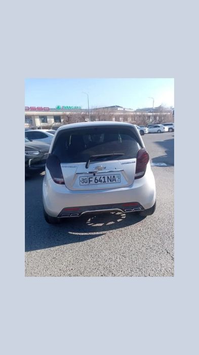 Spark sotiladi naxtga