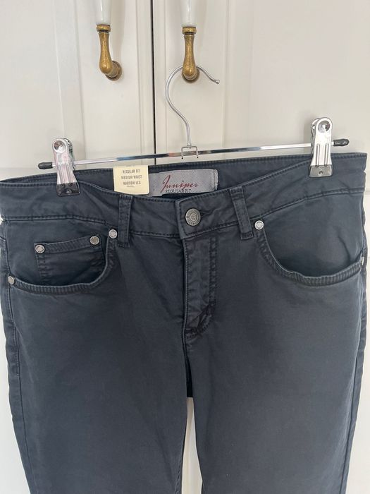 Vand pantaloni Cerutti pentru femei noi cu eticheta