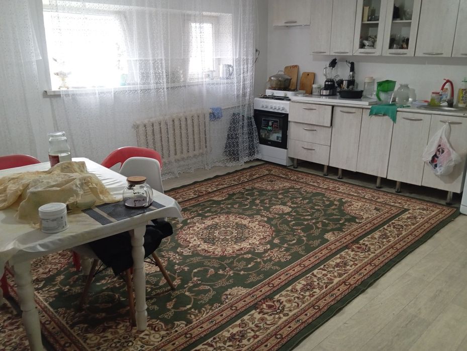 Продам дом с участком 10сот