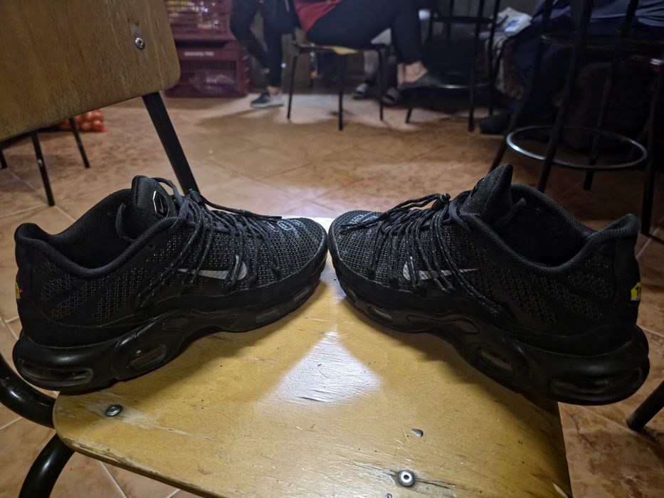 Nike air max plus utility