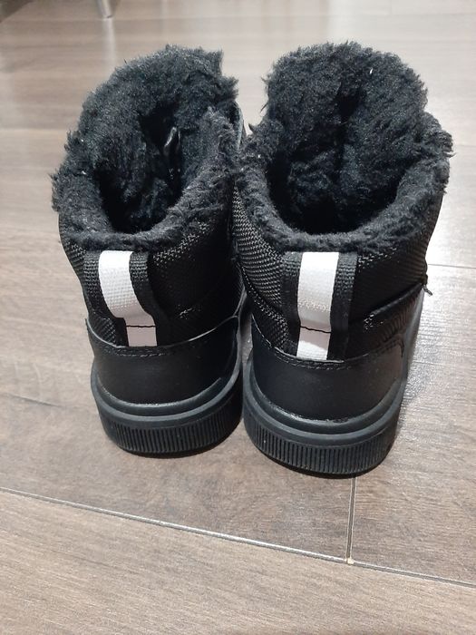 Ghete H&M nr 25 impecabile