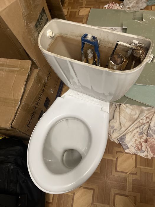 Унитаз б/у для рабочих