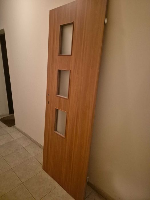 ИНТЕРИОРНИ ВРАТИ 3 БР. Като нови с брави, без касите