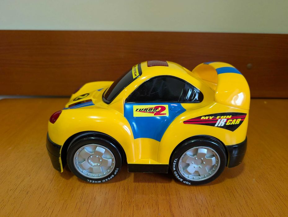 Детска количка с дистанционно, RC car, IR, много добро състояние, звукови ефекти