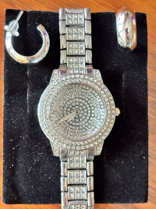 Комплект дамски/часовник