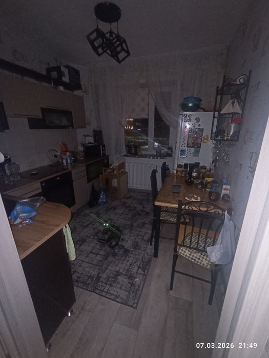 Продам 2х кв 6мкр 87дом