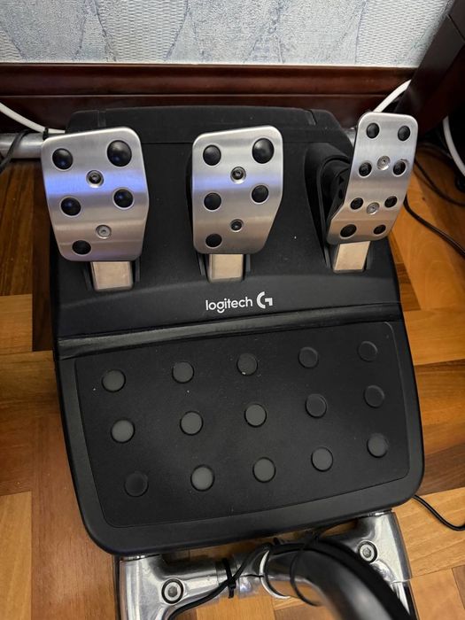 Xbox Series X 1TB (чёрный, с дисководом)