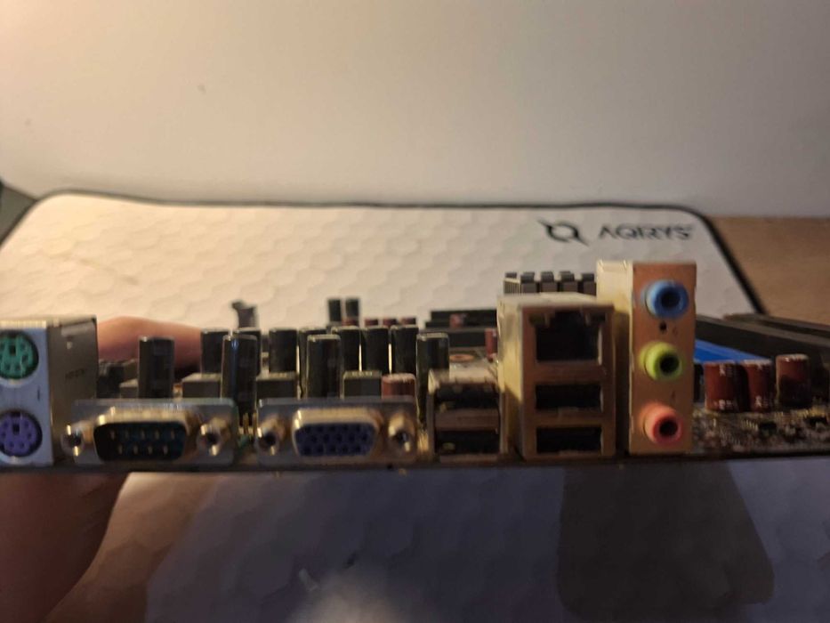 Placa de bază MSI K9N6PGM2-V2