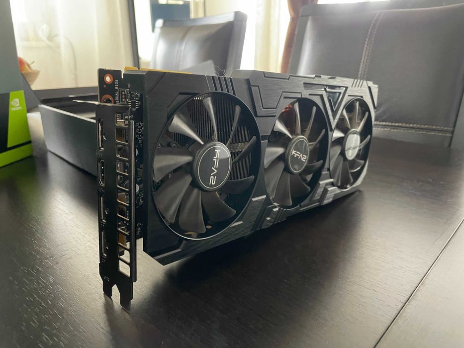 NVIDIA GeForce RTX 2070 Super KFA2 EX Gamer Black, Full Box + bon eMAG