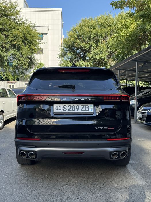 Jetour X70 plus sotiladi