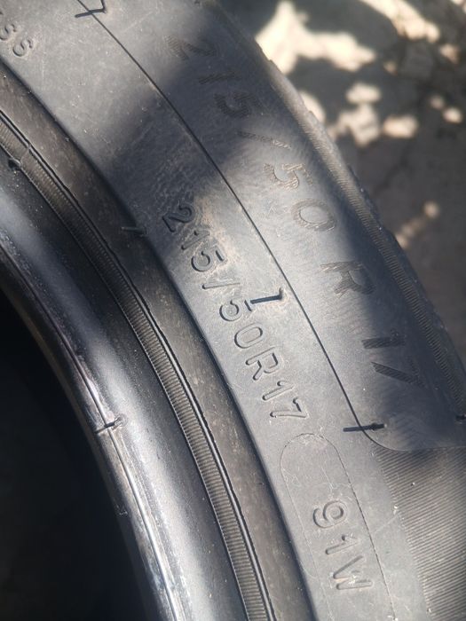 Vând 3 cauciucuri de vara (Michelin) 215/50R17 la preț de 150bucata , si o roata de rezerva cu janta (Turanza)  215/55R16 la prețul de 300 lei lei !