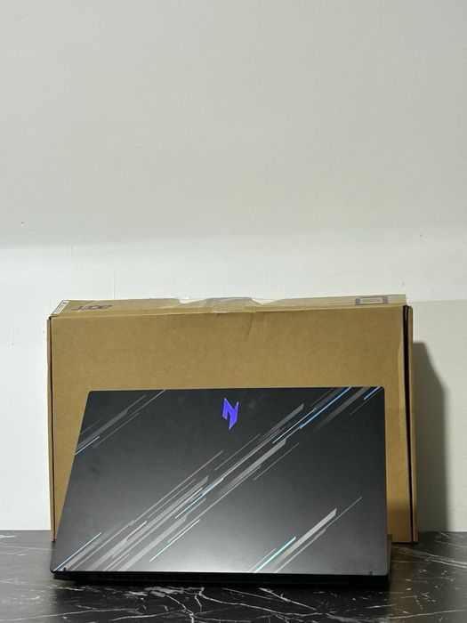 Kuchli Igrovoy Noutbuk Acer Nitro V15