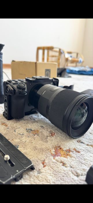 Продам обьектив Sigma 28mm f/1.4 DG HSM Art Sony E