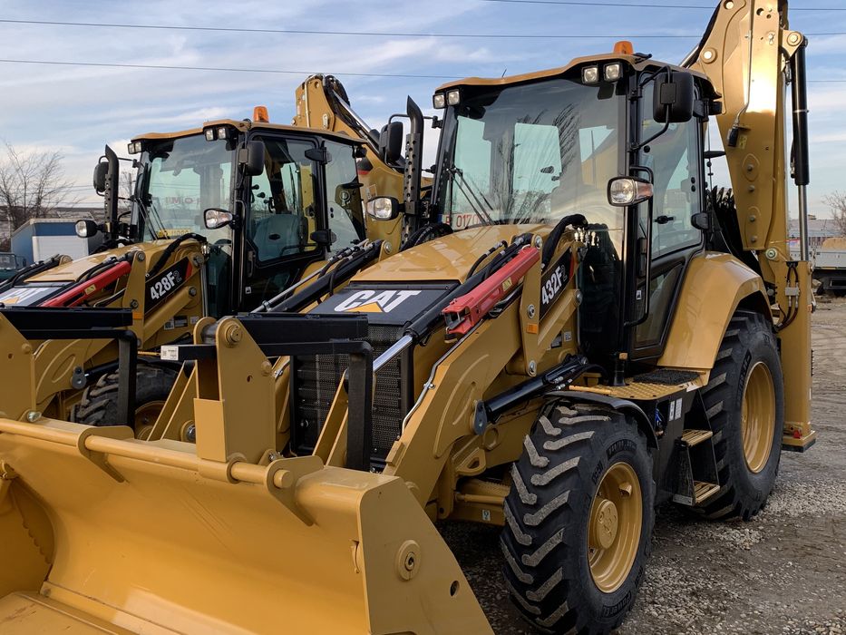 Inchiriere Buldoexcavator Cu Picon Foreza Buldo-excavator De Inchiriat