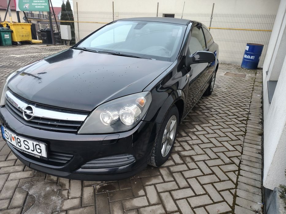Opel Astra H GTC