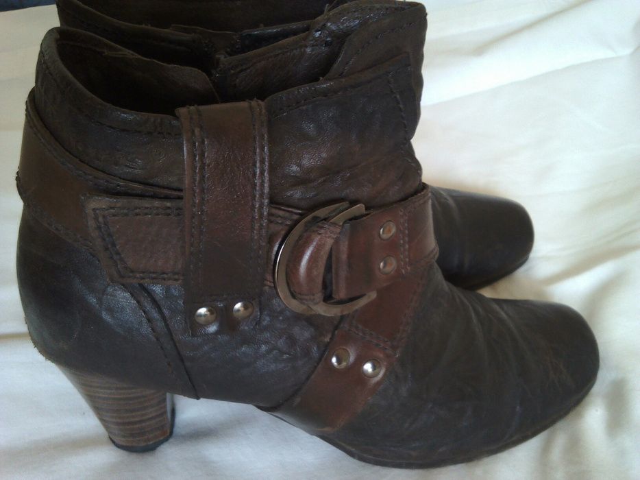 Botine si cizme din piele la preturi mici.