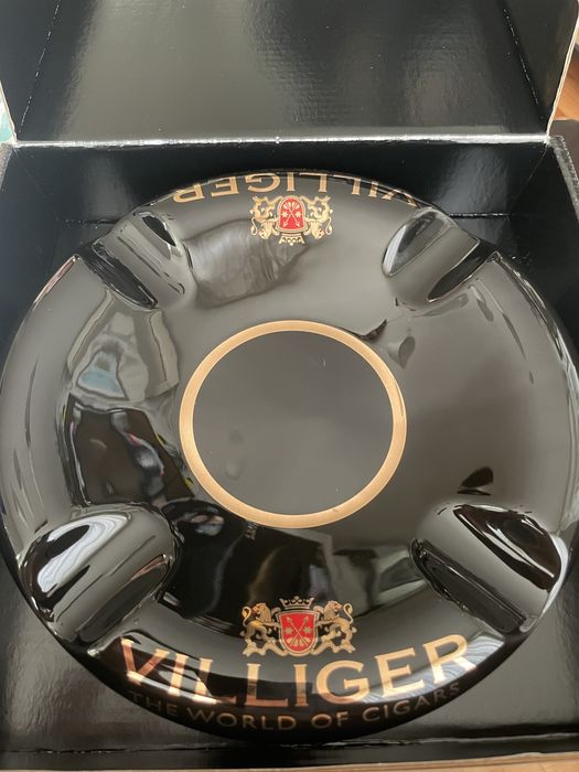 Луксозен пепелник !!!