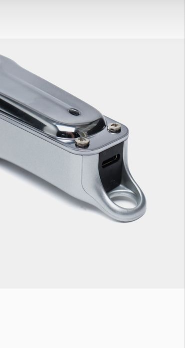 Simsiz professional trimmer VGR V-071 soch oladigan mashinka.