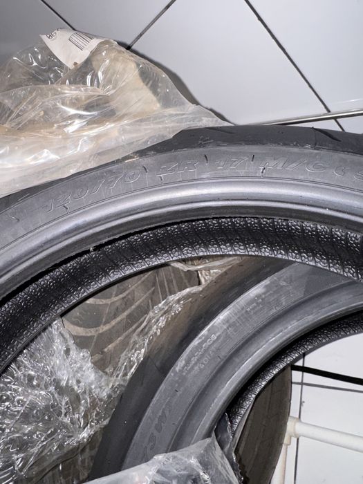 Pirelli rosso 2  180/55 zr 17 120/70 zr 17