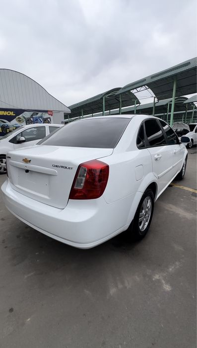 Ласетти 1’6 2013 автомат