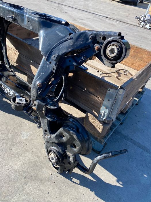 Punte spate cu perne VOLVO XC90 HYBRID 31476483