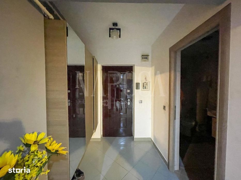 Apartament 4 camere de vanzare in Floresti