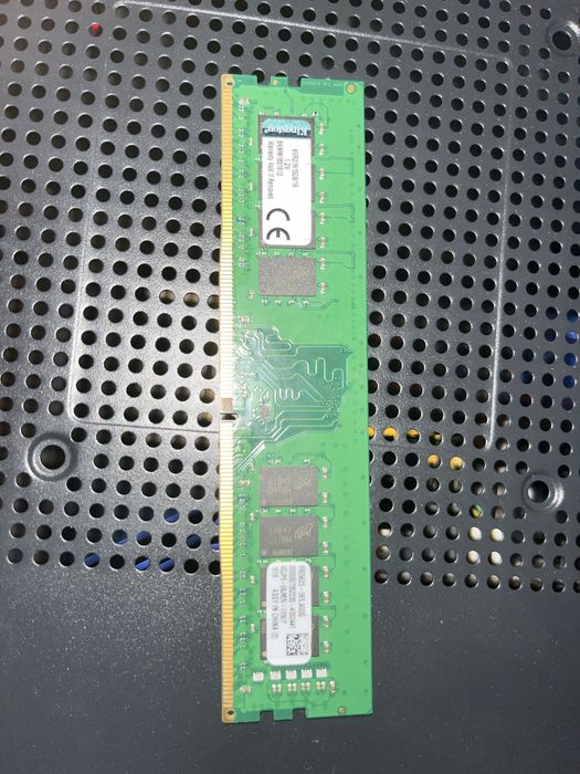 vand stick ram kingston ValueRAM 16gb 2133MHz DDR4
