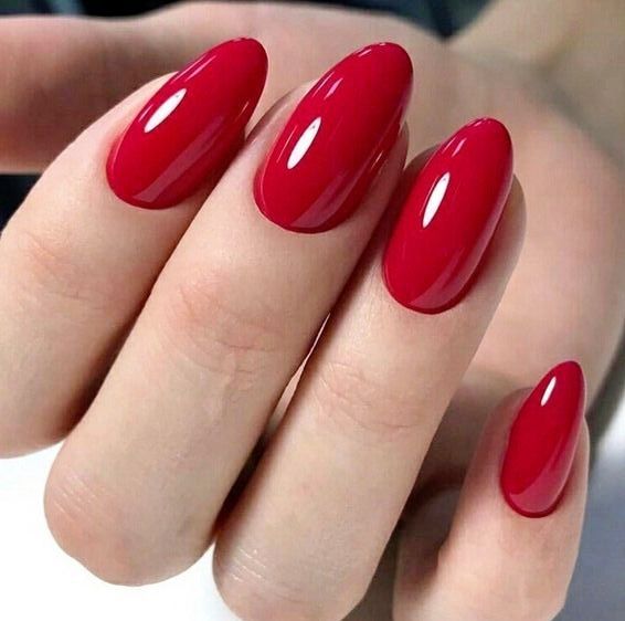 Manichiura cu gel la preturi avantajoase