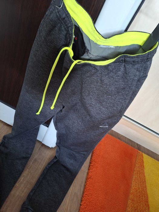 Pantaloni trening dama
