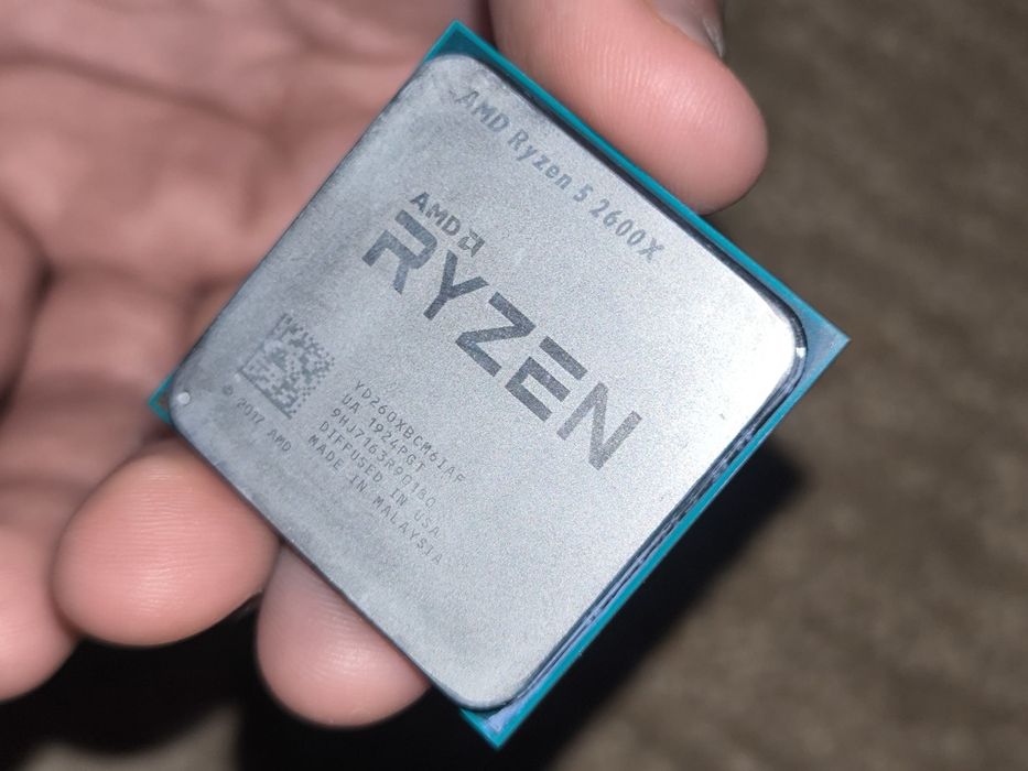 Procesor Amd Ryzen 5 2600x AM4 fara probleme