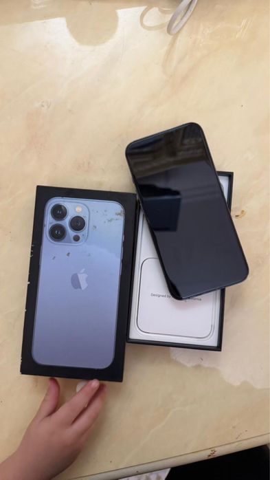 Продам айфон 13 про