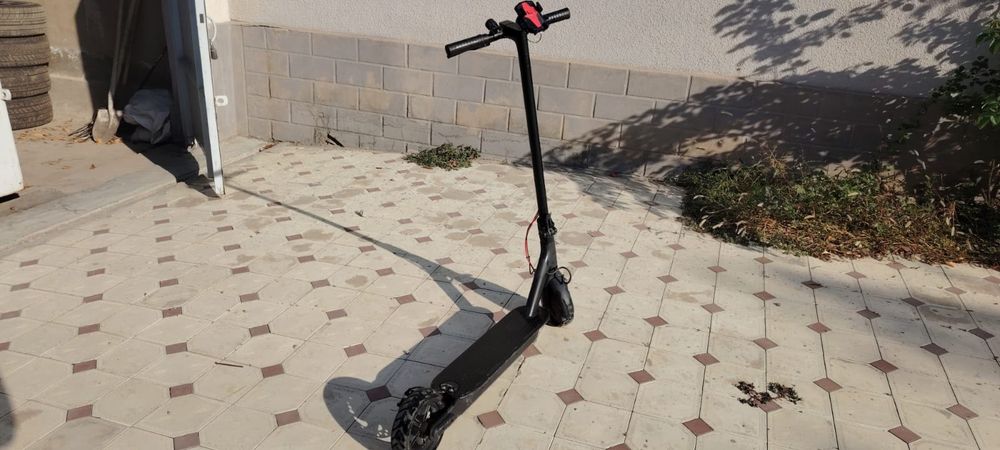 Самокат xiaomi бу